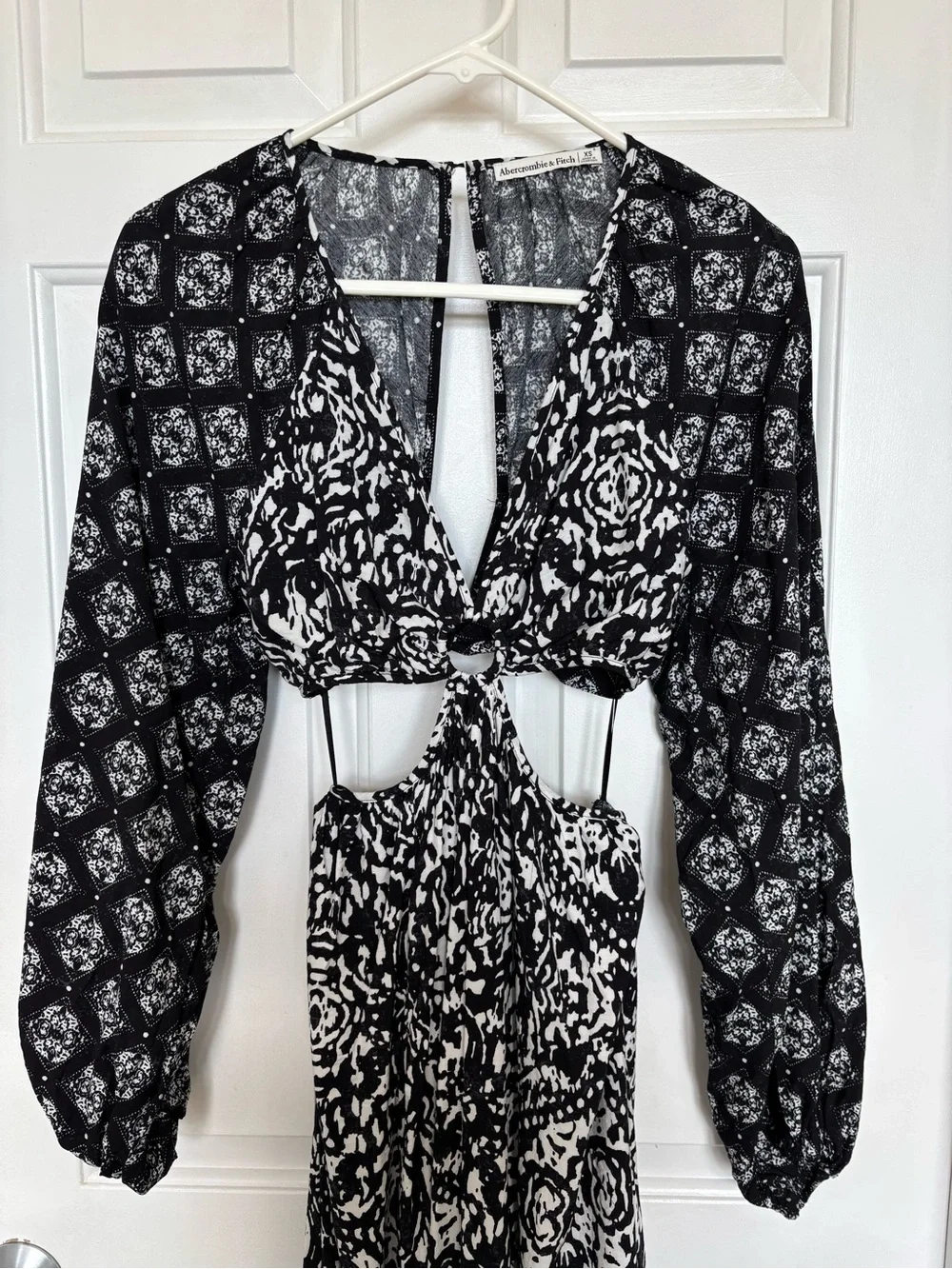Abercrombie Cutout Plunge Maxi Dress
